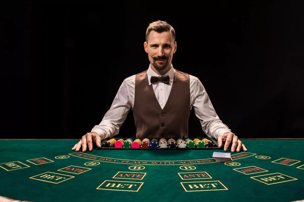 How to Play Poker: A Comprehensive Guide